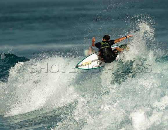 Wes Shaw Surfing 20240906 -212272
