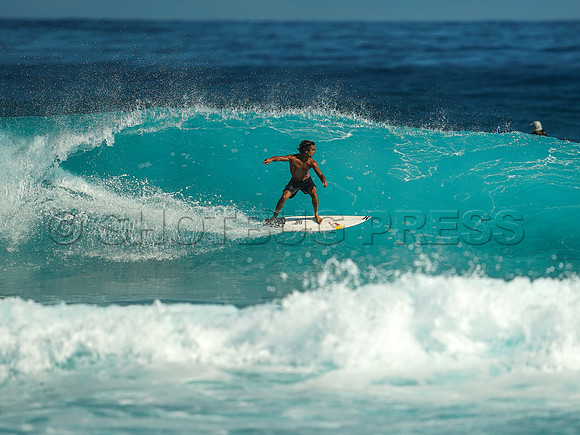 Wes Shaw Surfing 20240910 -216189