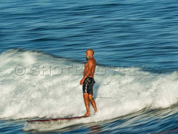 Wes Shaw Surfing 20240908 -215278